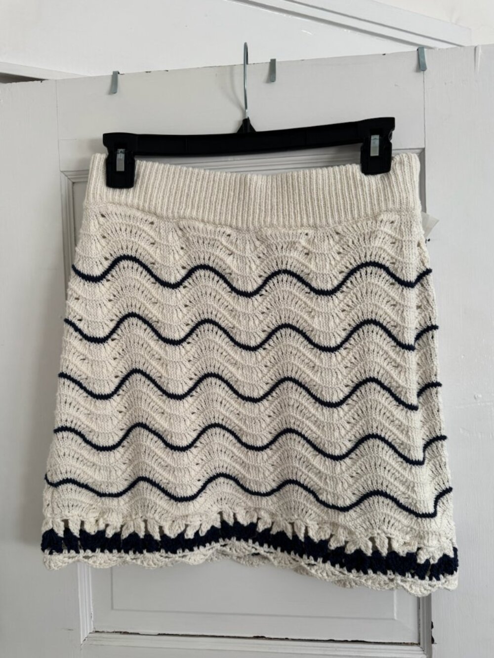 Cara Cara Casey Top and Catania Skirt - Picture 4 of 6